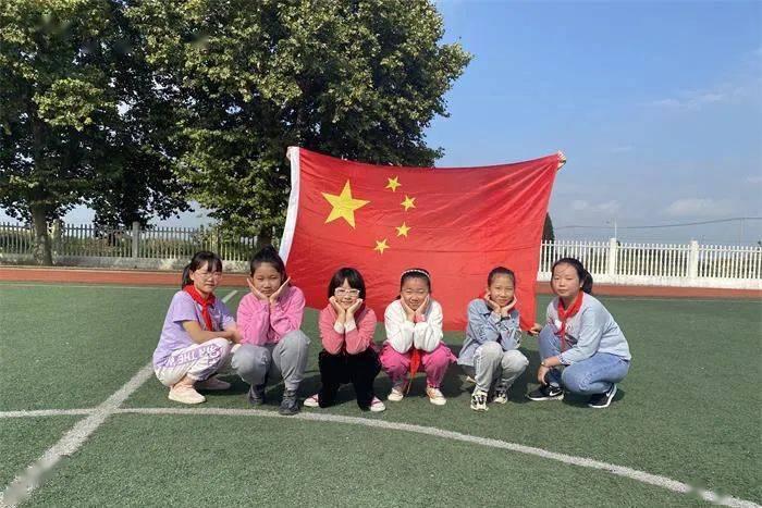 绿色独眼怪