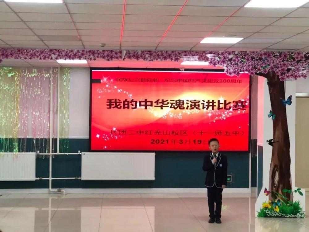 小猫钓鱼游戏龙王版有船